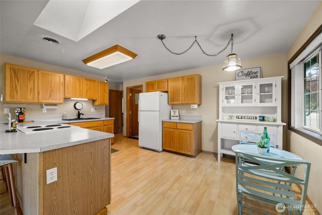 1529 150th Place NW, Marysville, WA 98271