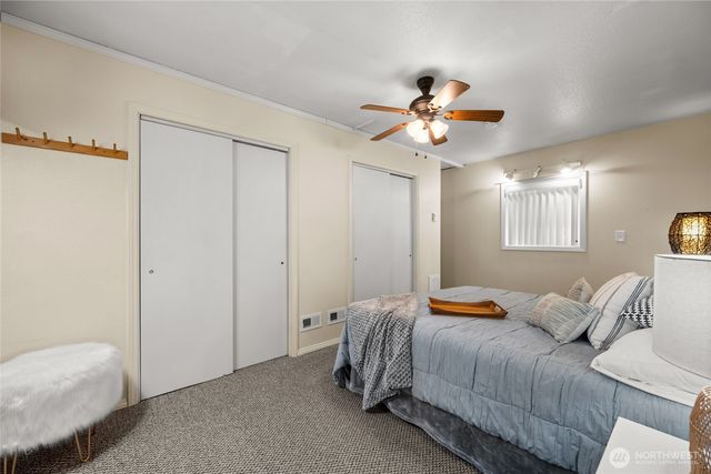 1529 150th Place NW, Marysville, WA 98271