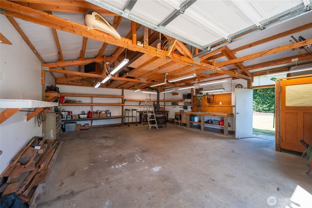 1529 150th Place NW, Marysville, WA 98271