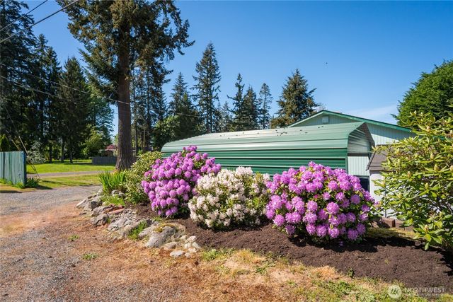 1529 150th Place NW, Marysville, WA 98271
