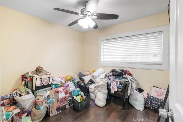 1401 S Joane Way, Santa Ana, CA 92704