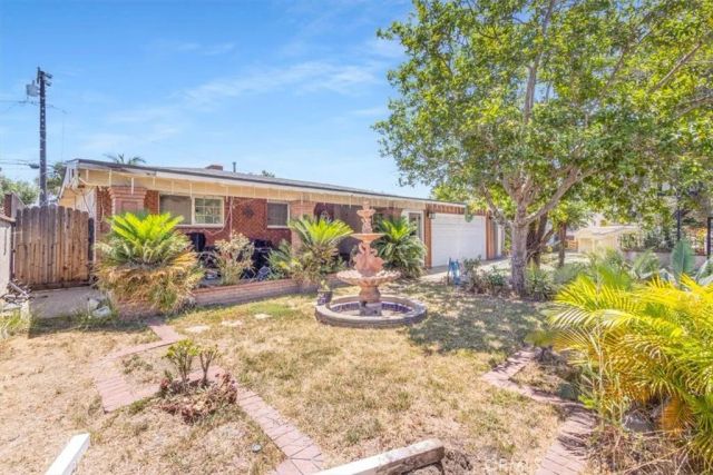 1401 S Joane Way, Santa Ana, CA 92704