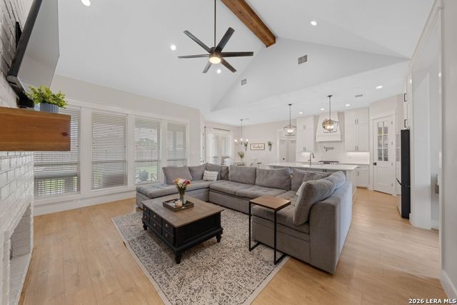 116 PARK HTS, Poth, TX 78147