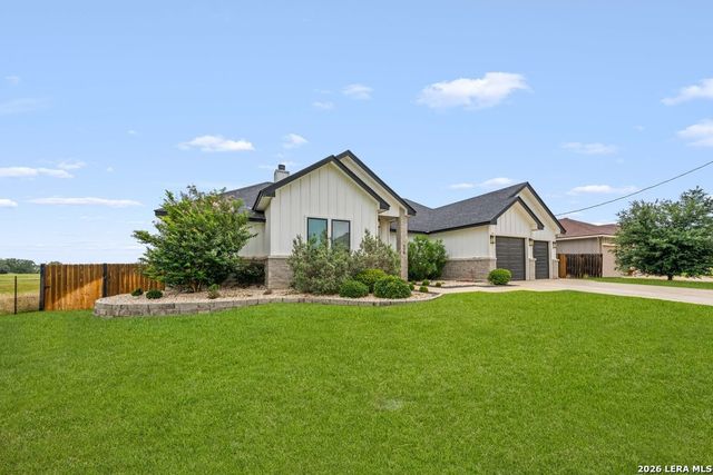 116 PARK HTS, Poth, TX 78147