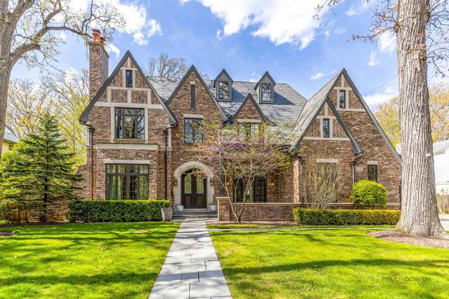 231 Woodlawn Avenue, Winnetka, IL 60093