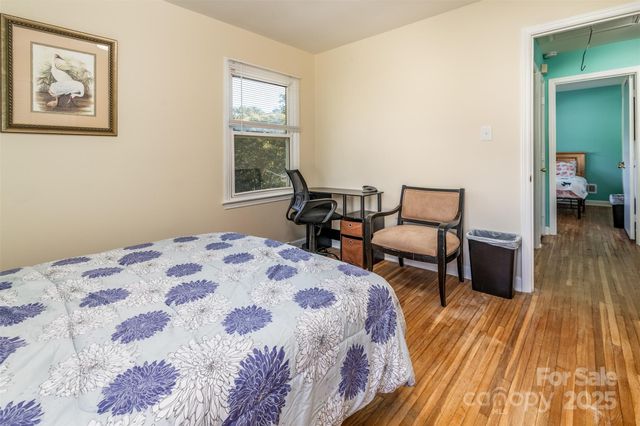 5111 Coronado Drive, Charlotte, NC 28212