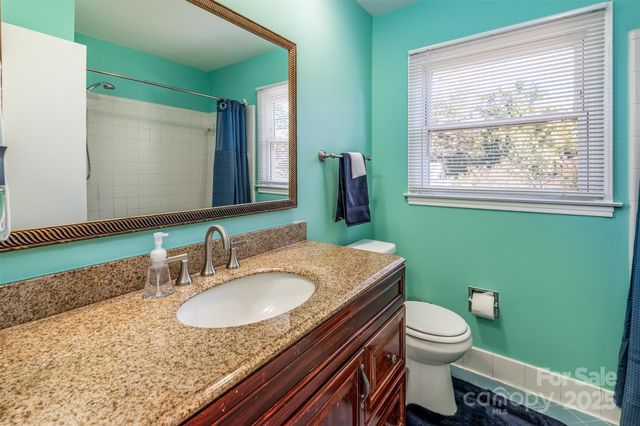 5111 Coronado Drive, Charlotte, NC 28212