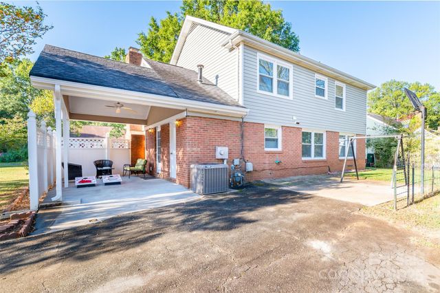 5111 Coronado Drive, Charlotte, NC 28212