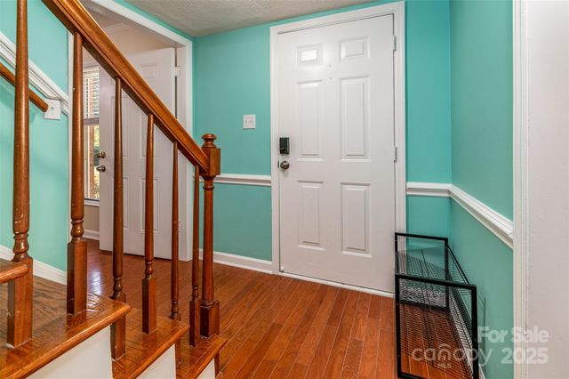 5111 Coronado Drive, Charlotte, NC 28212