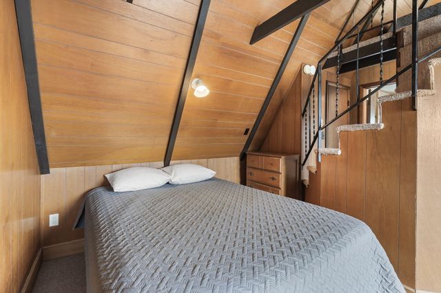 134 Deep Water Circle, Reeds Spring, MO 65737