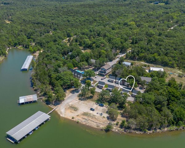 134 Deep Water Circle, Reeds Spring, MO 65737