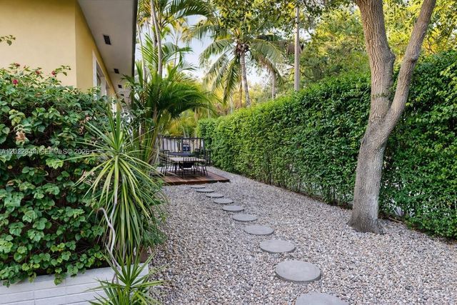 2965 W Trade Ave 0, Miami, FL 33133