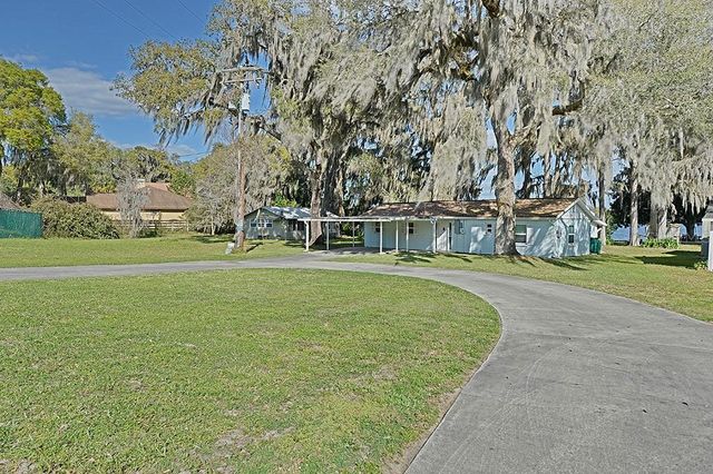 426 ELLA AVENUE, Inverness, FL 34450