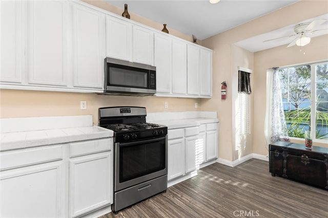 2618 W Via San Carlos, San Bernardino, CA 92410