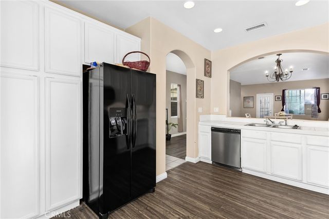 2618 W Via San Carlos, San Bernardino, CA 92410