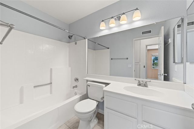 28348 Saddlebrook, Highland, CA 92346