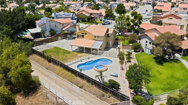 28348 Saddlebrook, Highland, CA 92346