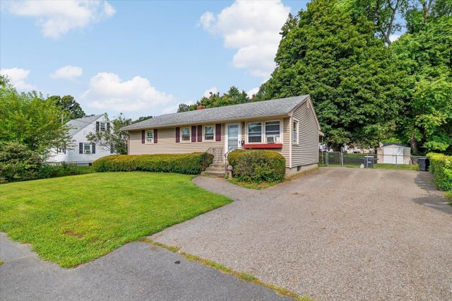 210 Stafford Street, Worcester, MA 01603
