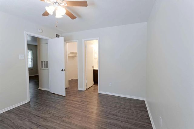 2809 W William Cannon DR I201, Austin, TX 78745