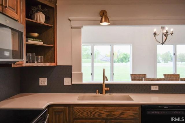 14914 Powderhorn Road, Fort Wayne, IN 46814