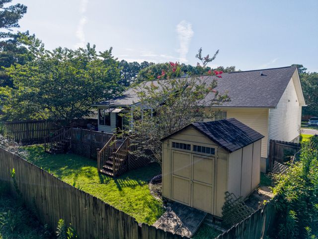 469 Courtland Drive, Summerville, SC 29486