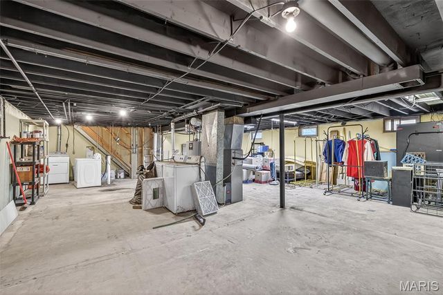 24 Belmont Drive, St Peters, MO 63376