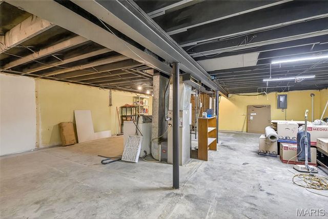 24 Belmont Drive, St Peters, MO 63376