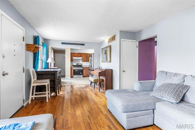 24 Belmont Drive, St Peters, MO 63376