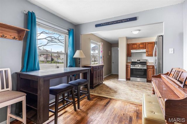 24 Belmont Drive, St Peters, MO 63376