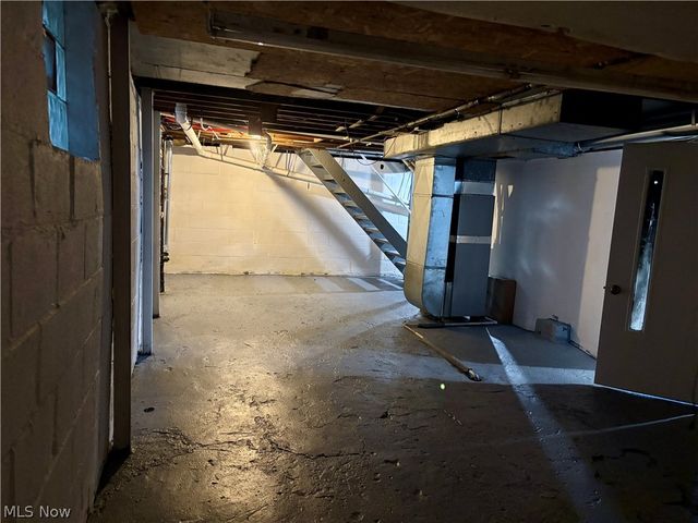 2258 Mogadore Road, Akron, OH 44312