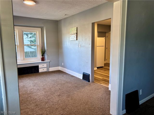 2258 Mogadore Road, Akron, OH 44312