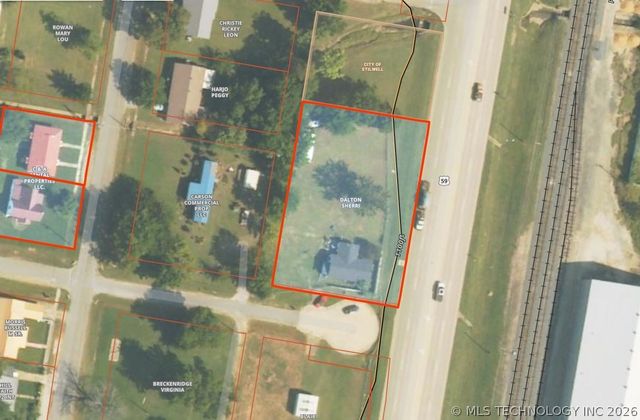 1 W Pine Street, Stilwell, OK 74960