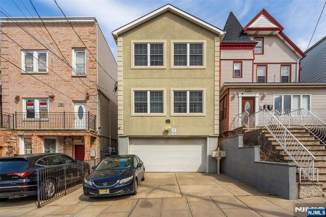 714 17th Street, Union City, NJ 07087