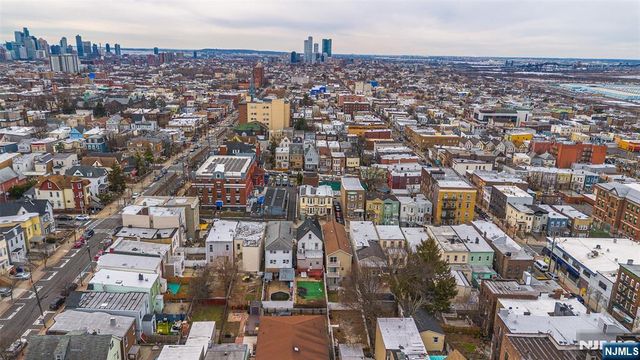 714 17th Street, Union City, NJ 07087