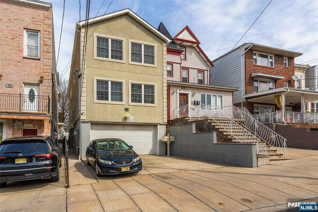 714 17th Street, Union City, NJ 07087