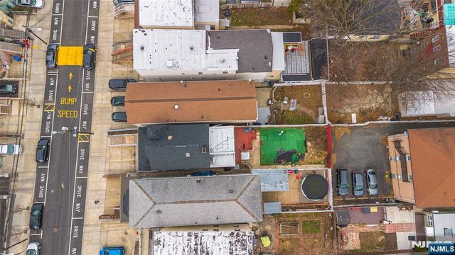 714 17th Street, Union City, NJ 07087