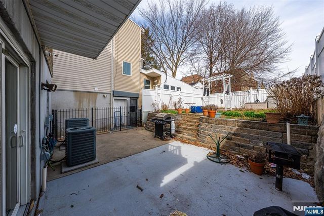 714 17th Street, Union City, NJ 07087