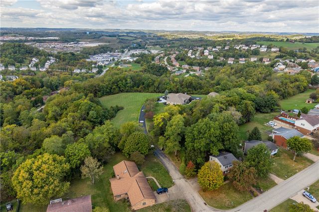 350 Cedar, South Strabane, PA 15301