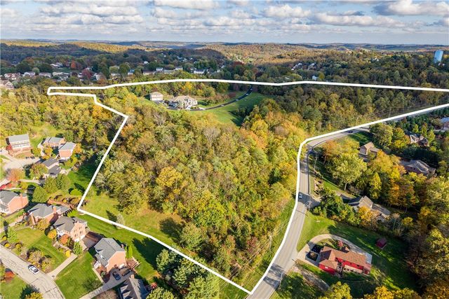 350 Cedar, South Strabane, PA 15301