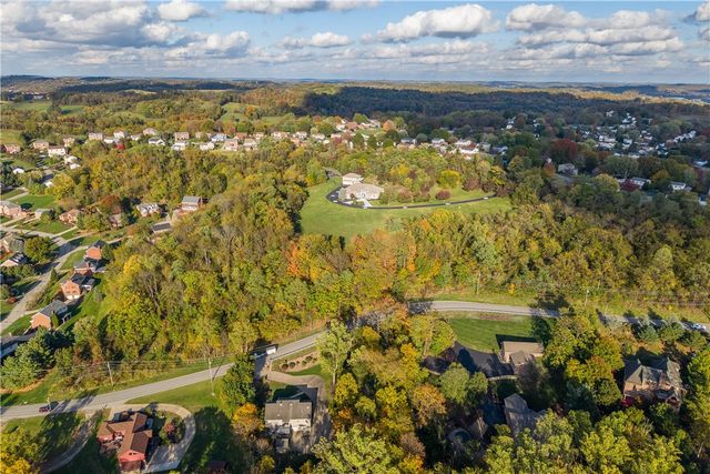 350 Cedar, South Strabane, PA 15301