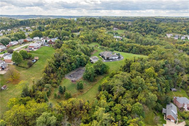 350 Cedar, South Strabane, PA 15301