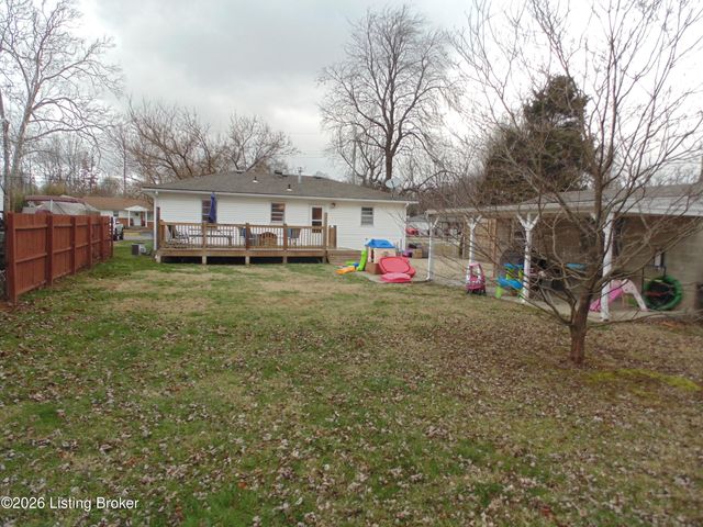 1104 Lone Oak Ave, Louisville, KY 40219