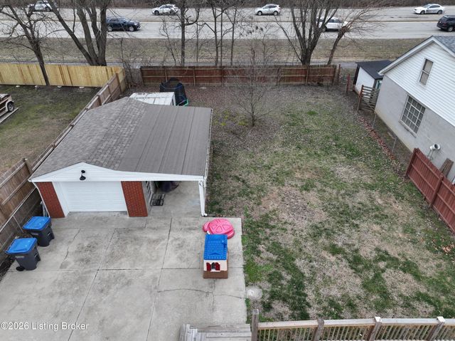 1104 Lone Oak Ave, Louisville, KY 40219