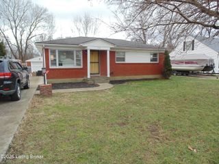 1104 Lone Oak Ave, Louisville, KY 40219