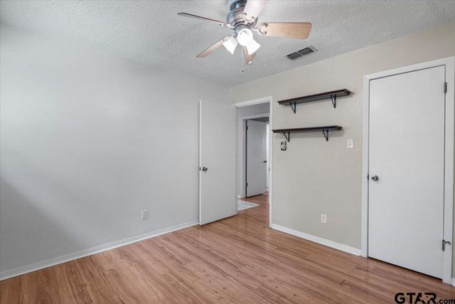 106 E Archer Dr, White Oak, TX 75693