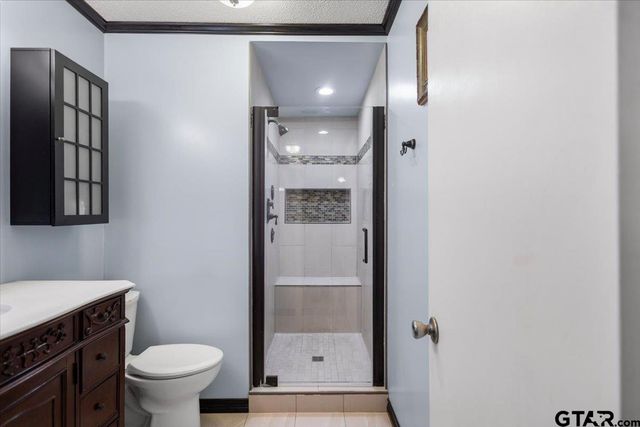 106 E Archer Dr, White Oak, TX 75693