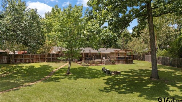 106 E Archer Dr, White Oak, TX 75693