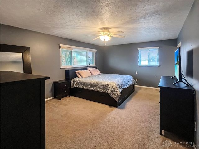 8340 Paragon Road, Washington Twp, OH 45458