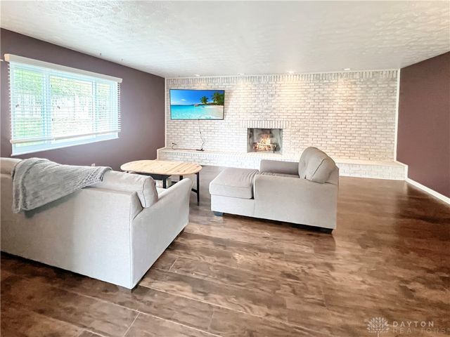 8340 Paragon Road, Washington Twp, OH 45458