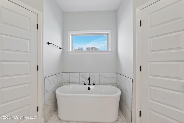 7579 John Elliott Lane, Hernando, MS 38632